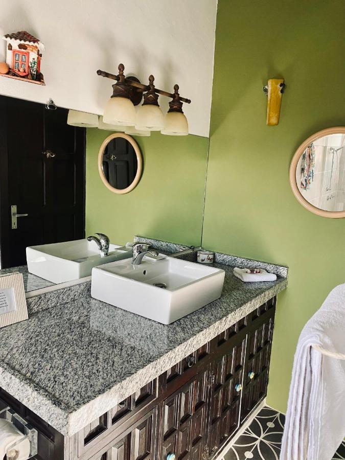 פאלם ביץ' Villa Bougainvillea Aruba, The Tango Suite מראה חיצוני תמונה